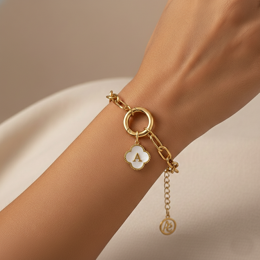 Aurelé Clover Charm