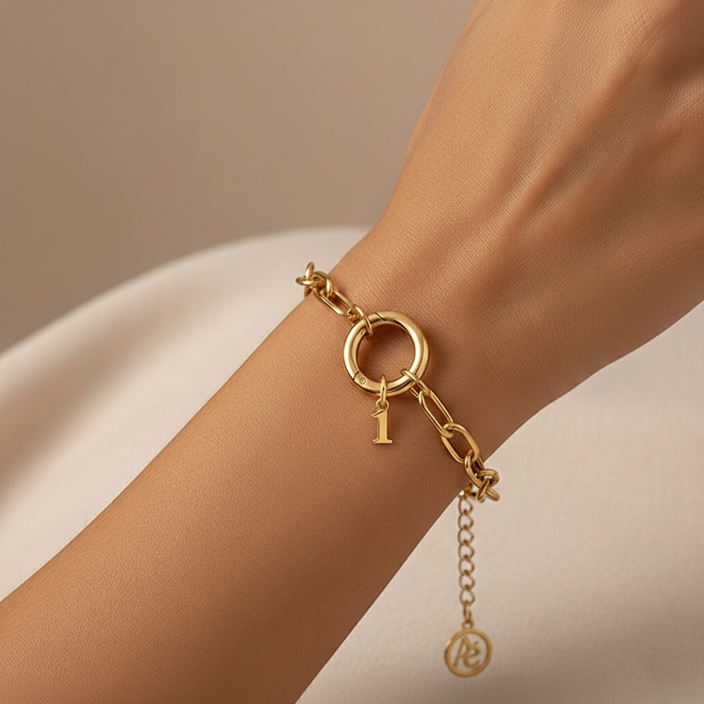 Aurelé Number Charm