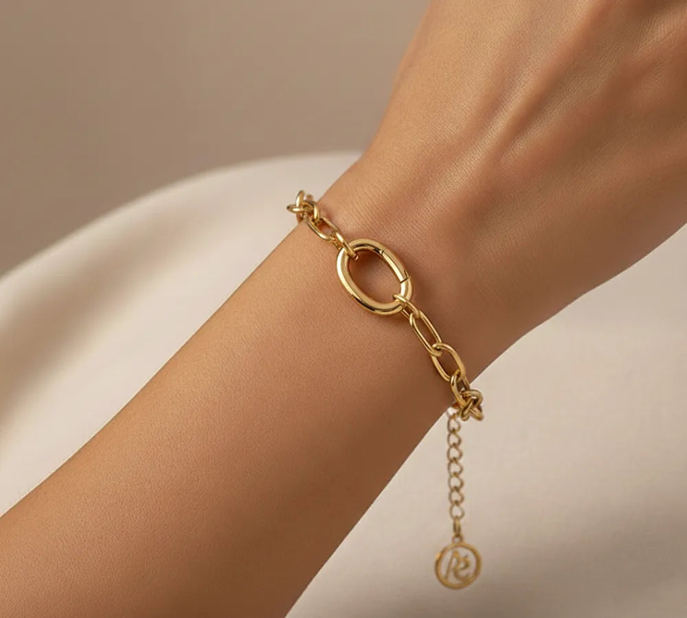 Aurelé Petite Oval Clip Charm