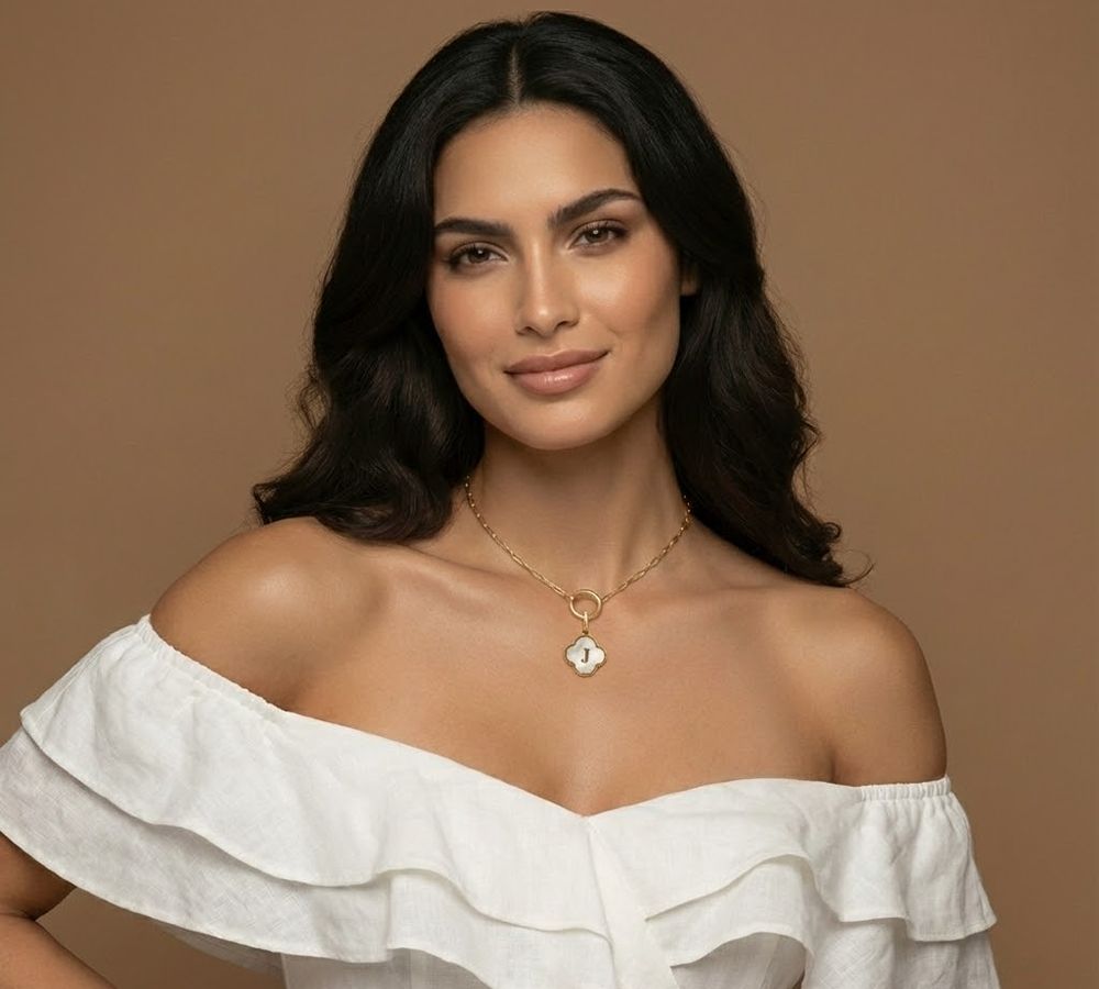 Aurelé Clover Charm